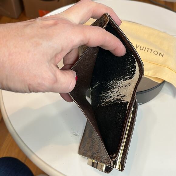 LOUIS VUITTON Vintage Kiss Lock Damier Porte Monnaie Billets Viennois Wallet EUC - Picture 15 of 15